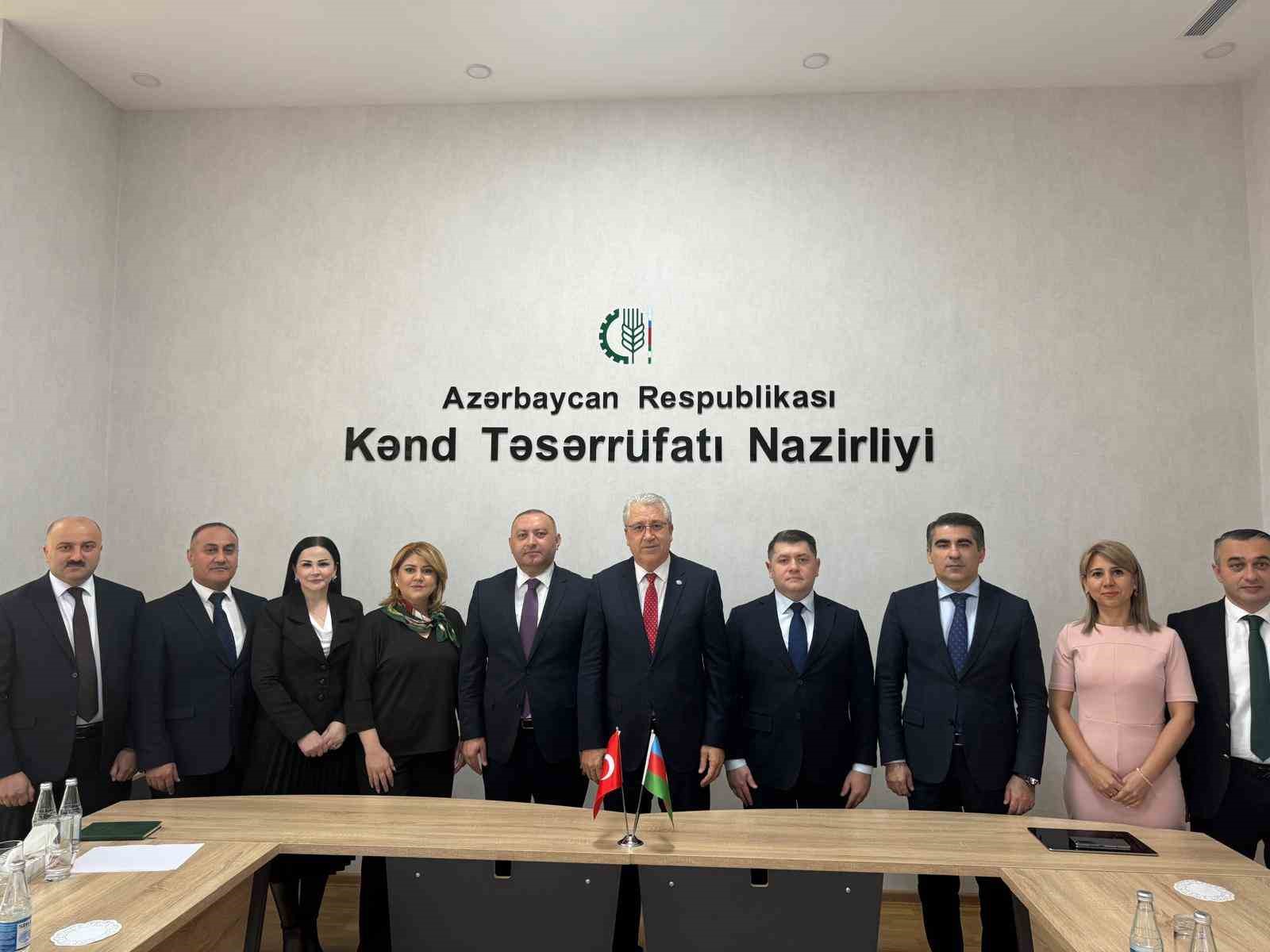 Türkiye-Azerbaycan Eğitim ve Bilim İş Birliği Köprüsü Güçleniyor