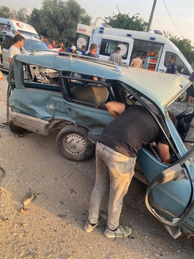 Hatay'da Çoklu Araçlı Kazada Beş Kişi Yaralandı