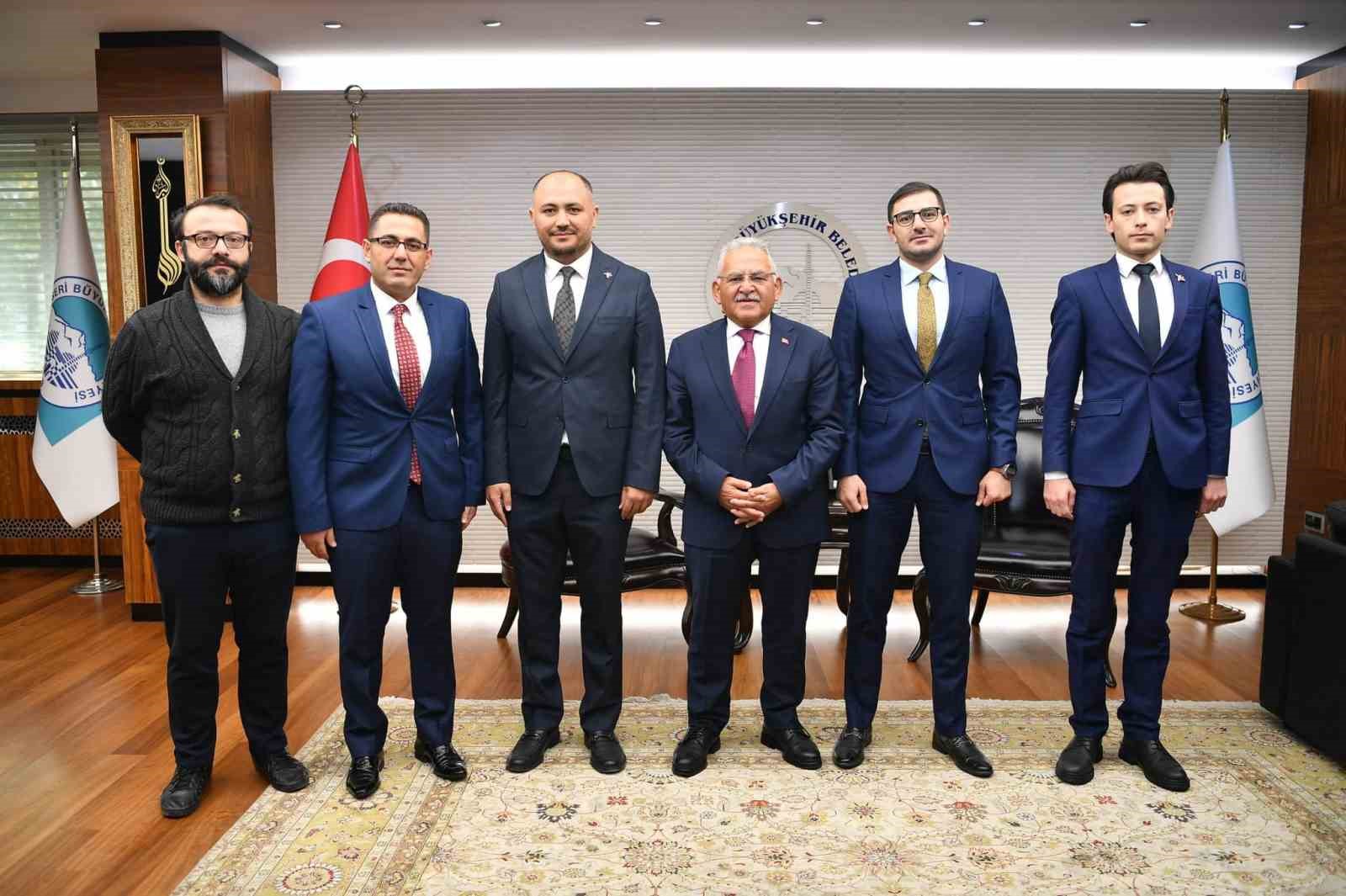 Azerbaycan Evi'nin Yeni Lideri Büyükkılıç'tan Karşılandı