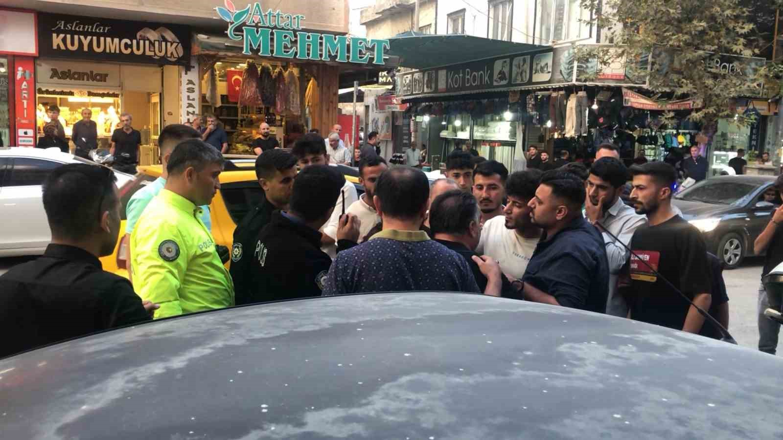 İki Grubun Kavgasına Polis Melekleri Müdahale Etti