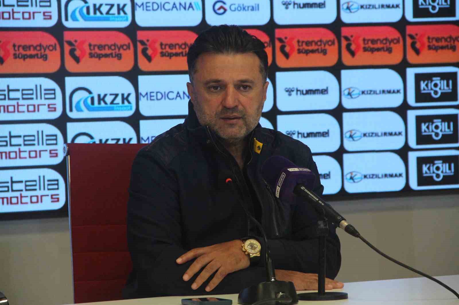 Taraftara Armağan: 3 Puan!